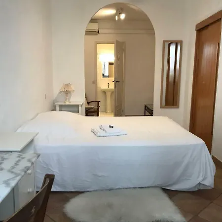 Vieil Superbe / Habitant Ubytování v soukromí Antibes