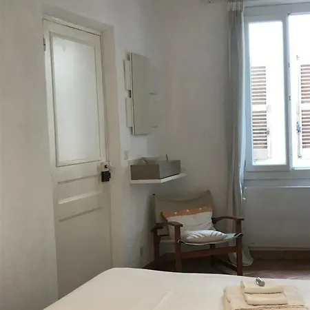 Vieil Superbe / Habitant Privatunterkunft *